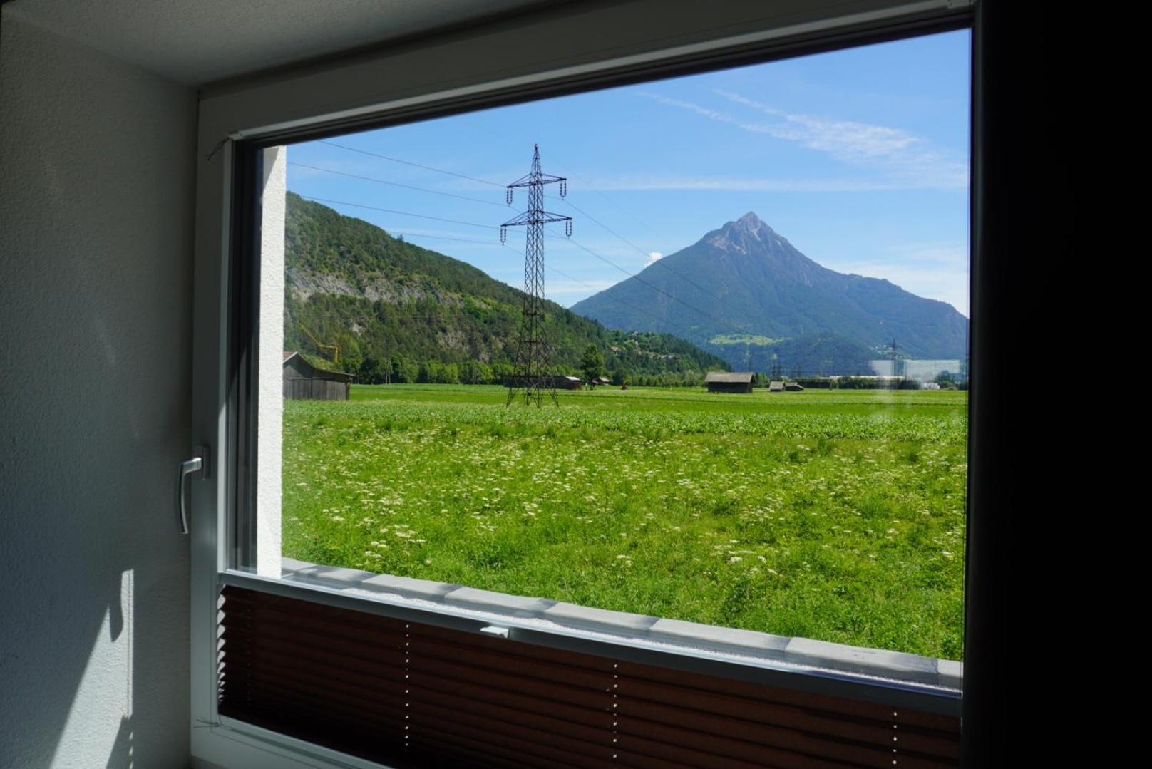 Deluxefort Fuer 10 Gaeste Mit Eigenem Whirlpool Und Fasssauna Imst Kültér fotó